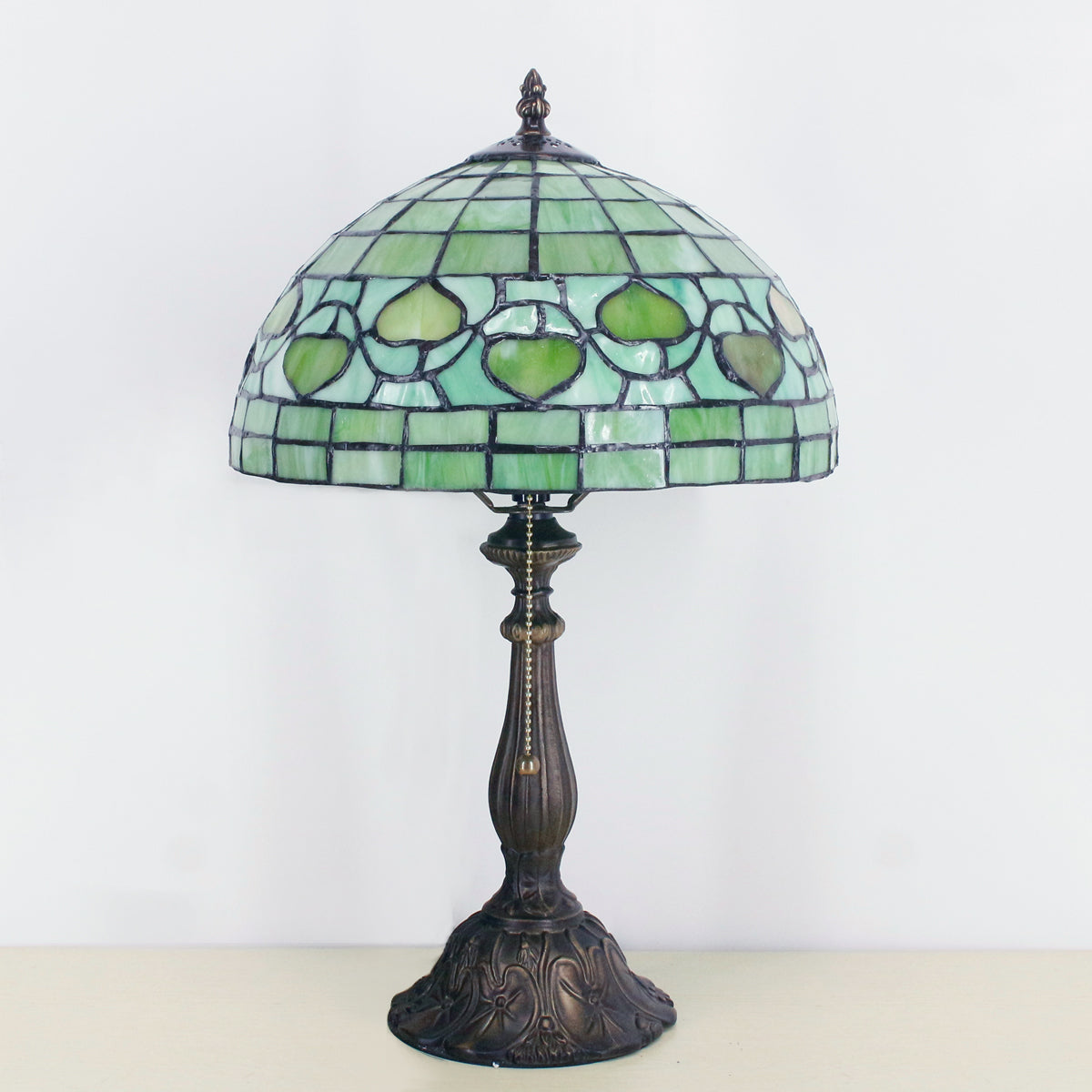 Werfactory® Tiffany Table Lamp W12H19 Inch Green Heart-Shaped Stained Glass Lamp